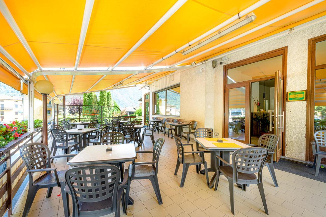 Hotel La Rotonda Tirano Eksteriør billede