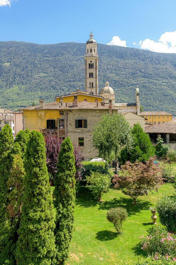 Hotel La Rotonda Tirano Eksteriør billede