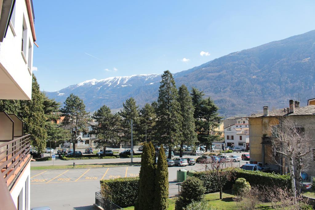 Hotel La Rotonda Tirano Eksteriør billede